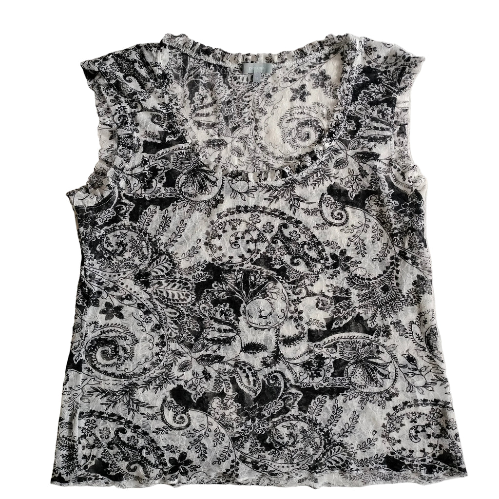 Delikatna bluzka w paisley, bez rękawów, z koronkowego materiału, w rozmiarze XL, doskonała do letnich stylizacji.